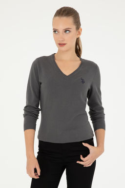 Женский базовый свитер антрацитового цвета с v-образным вырезом Неожиданная скидка в корзине