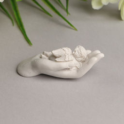 Цена за 2 шт. Сувенир полистоун "Белоснежный ангелочек спит на ладони" 2,5х7,5х3 см