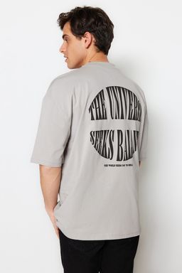 Trendyolmilla Man Gri Oversize Kabar?k Yaz? Bask?l? %100 Pamuklu T-Shirt TMNSS23TS00190  фото 3