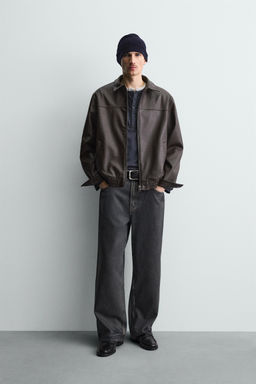 CAZADORA BOMBER EFECTO PIEL / Marr?n chocolate
