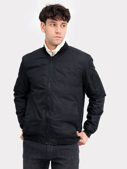Жакет мужской в черном цвете