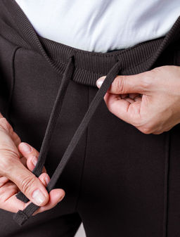 Брюки теплые прямые из футера трехнитики c начесом