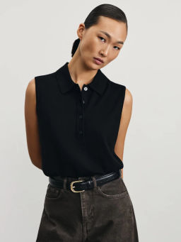 Трикотажный топ с воротником поло / Zarina