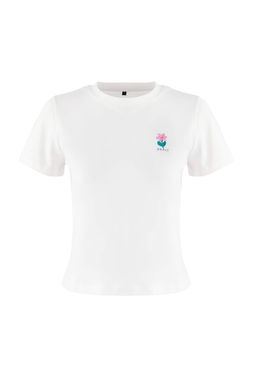 Ekru Regular/Normal Kal?p K?sa Kollu Nak?sl? Tok %100 Pamuk Orme T-Shirt TWOSS26TS00016