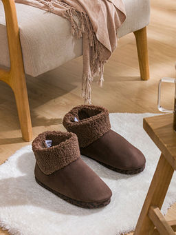 ??i K?rkl? Kad?n Ev Botu