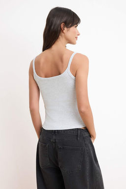 Gri Melanj Fitted/Vucuda Oturan Havuz Yaka Kolsuz Pamuk Ribana Orme Atlet TWOSS26AL00037 - Trendyolmilla фото 4