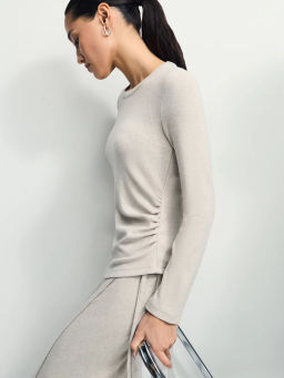 Джемпер из вискозы с асимметрией / Zarina