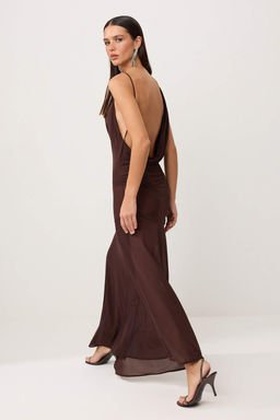 Kahverengi Dokuma Ici Bodyli Tul Midi Astarl? Elbise TPRSS26EL00272