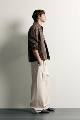 PANTAL?N RELAXED FIT PLIEGUES CINTUR?N / Gris claro - Zara фото 4