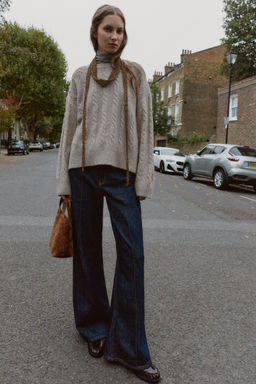 SOFT CABLE KNIT JUMPER - Zara фото 9