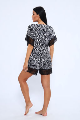 Пижама 375708  с шортами и футболкой кружевная