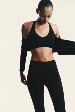SEAMLESS POLYAMIDE TOP - Zara фото 5