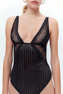 PLEATED LACE BODYSUIT - Zara фото 4