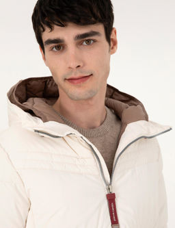 Ekru Kap__onlu Dolgulu Mont