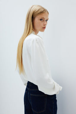 Blusa con ribetes de volante - H&m фото 5