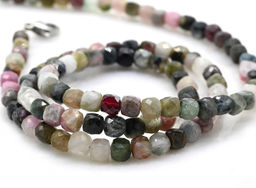 Бусы из Турмалина огранка кубик 4мм, 47см, 17г Радуга камня