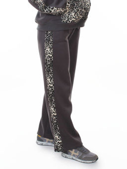 008 DK. GRAY/LEOPARD Костюм спортивный зимний женский (95% хлопок, 5% полиэстер)