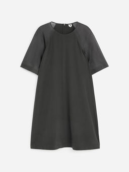Vestido camiseta de seda