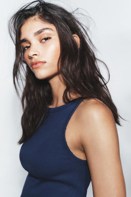 TOP HALTER RIB EFECTO LAVADO / Azul?n - Zara фото 3