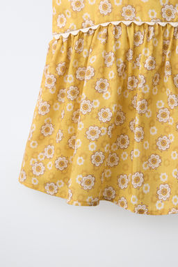 TOP FLORES Y ONDULINA / Amarillo pastel