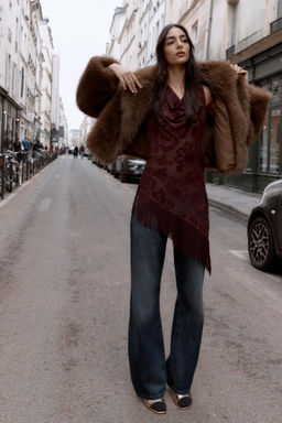 ASYMMETRIC FRINGED DEVOR_ TOP