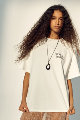 Camiseta oversize con motivo estampado - H&m фото 14