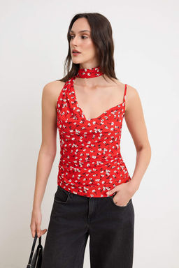 K?rm?z? Cicek Desenli Fular Detayl? Bluz TWOSS26BZ00686 - Trendyolmilla фото 2