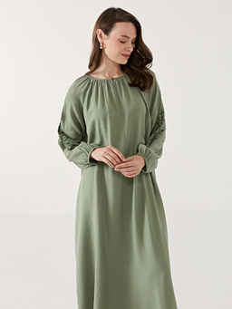 Bisiklet Yaka ?i?ek Nak??l? Kad?n Elbise