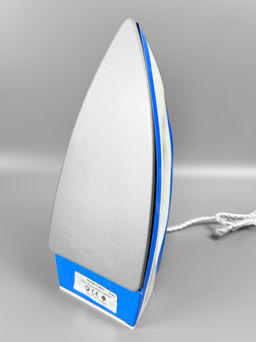 Утюг электрический 2200Вт, пластиковый корпус, материал подошвы - сталь SC-9801 OLS-HC-26