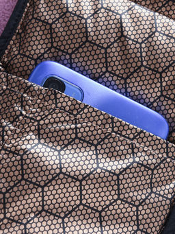 Куртка женская гибридная стёганая с капюшоном с графеновой подкладкой темно-фиолетового цвета 9626_1TF