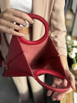 Сумка женская из телячьей кожи