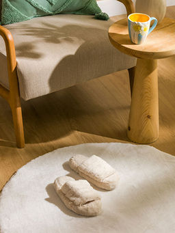 D?z Pel?? Kad?n Ev Terli?i