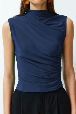 Indigo S?f?r Kol Buzgulu Vucuda Oturan Esnek Orme Bluz TWOSS24BZ00486