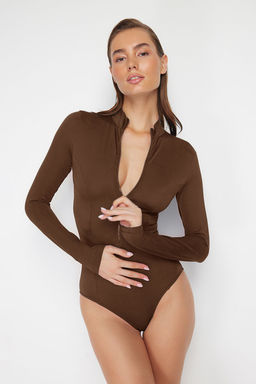 TRENDYOLMILLA Siyah Fermuarl? Uzun Kollu Regular Sorf Mayosu TBESS20MA0301  фото 2