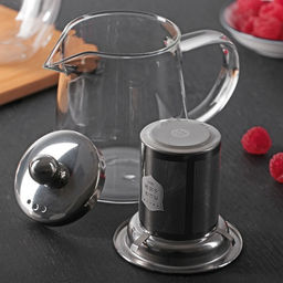 Чайник стеклянный заварочный с металлическим ситом «Квадро», 350 мл