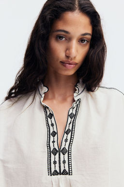 Blusa con cuello de volantes - H&m фото 3