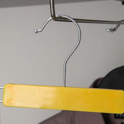 Цена за 2 шт. Плечики для брюк и юбок с зажимами, 23×13 см, жёлтые