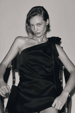 Vestido de un hombro con lazo - H&m фото 3