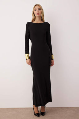 Siyah S?rt Detayl? Orme Maxi Astars?z Elbise TPRAW26EL00029