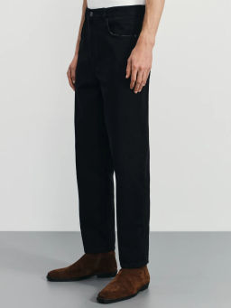 Джинсы tapered fit / Zarina