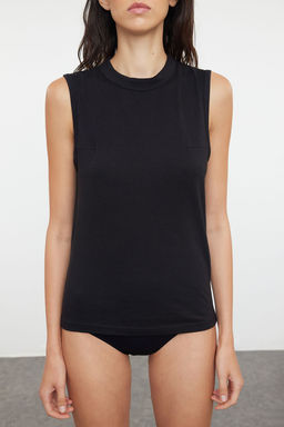 Siyah Pamuklu Yuksek Yaka Orme Ic Giyim Atlet THMAW25AL00000