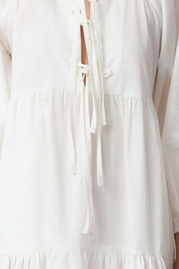 TRENDYOLMILLA Beyaz Rahat Kal?p Fiyonklu Midi Dokuma Elbise TWOAW25EL00329 фото 8