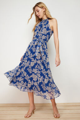 Lacivert Cicek Desenli Kusakl? A Kesim Halter Yaka Kolsuz Midi Astarl? Dokuma Elbise TWOSS20EL2536
