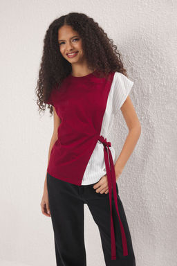 Trendyolmilla Siyah Pilise ve Baglama Detayl? Relaxed/Rahat Kal?p Orme Bluz TWOSS25BZ00094