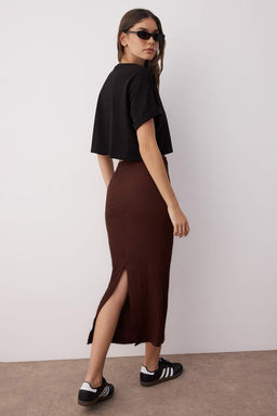 Kahverengi Dokulu Y?rtmacl? Midi Esnek Orme Etek TWOSS25ET00213