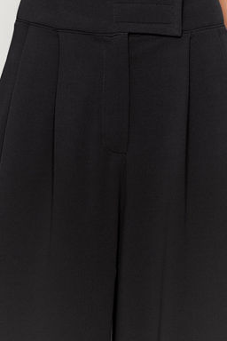 Antrasit C?rt C?rt Kapamal? Yuksek Bel Pileli Wide Leg Pantolon TWOAW24PL00177