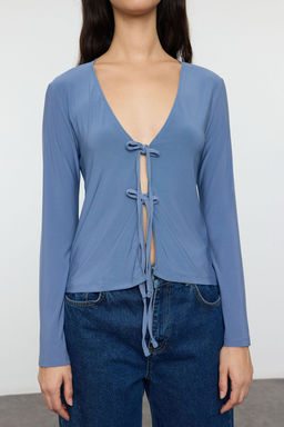 Trendyolmilla Siyah Vucuda Oturan Regular/Normal Kal?p Baglama Detayl? Esnek Orme Bluz TWOAW25BZ00254  фото 7