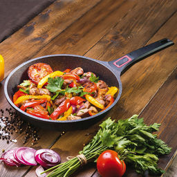 Сковорода с антипригарным покрытием д24см Минерал, h5,5см, s2мм, дно д16,8см, s4,8мм, литой алюминий, съемная бакелитовая ручка, TalleR (Китай) Подходит для всех видов плит, включая индукционную. - Домашняя мода фото 5