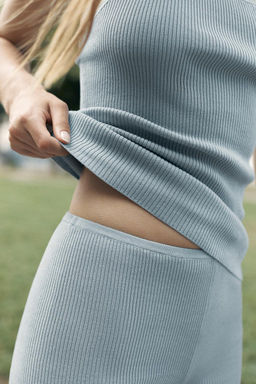 RIBBED KNIT STRAPPY TOP - Zara фото 3