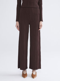 Beli Lastikli Dokulu Kad?n Pantolon